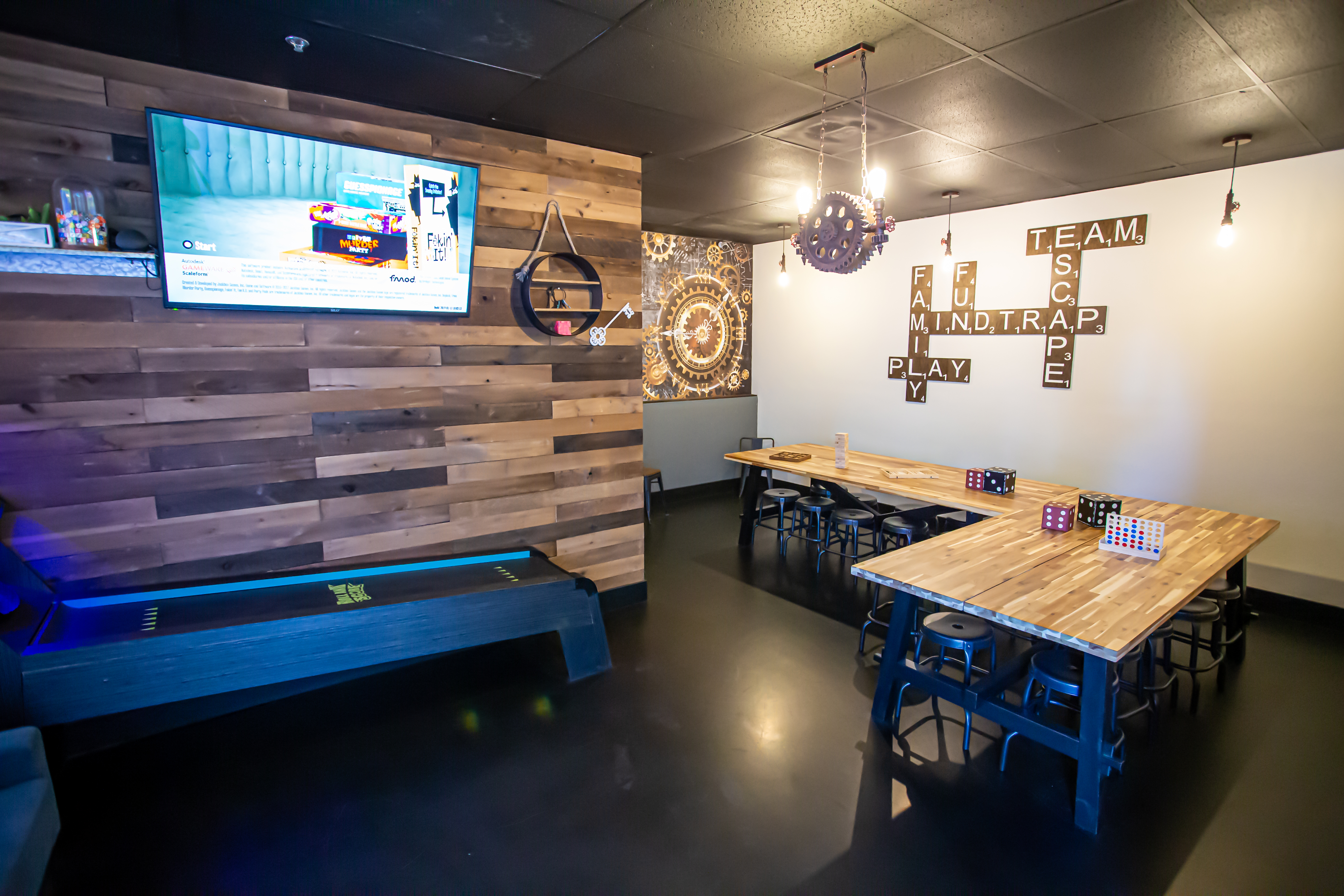MindTrap Escape Room Party Room setup